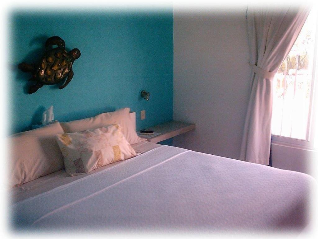 קוזומל Coral Reef Inn חדר תמונה