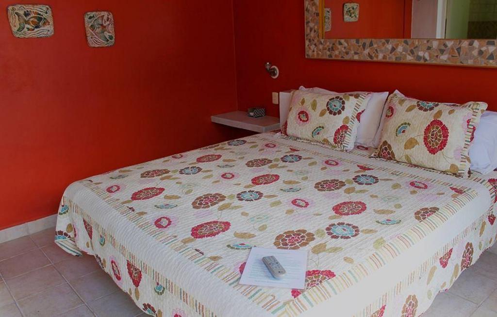 קוזומל Coral Reef Inn חדר תמונה
